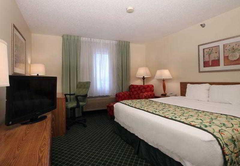 Best Western Kokomo Hotel Exterior photo