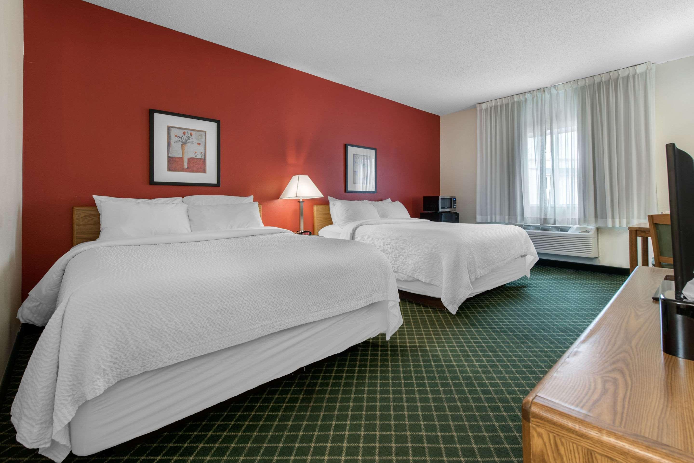 Best Western Kokomo Hotel Exterior photo